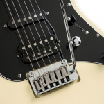 Cort elektromos gitár, éger test, Seymour Duncan hangszedők, Military Beige