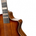 Cort akusztikus gitár, oldalsó hanglyukakkal, Fishman elektronikával, félkemény tokkal, Tobacco Sunburst - elérhető 2026 júniusa után