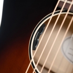 Cort akusztikus gitár Fishman elektronikával, All solid, tokkal, fényes barna burst - elérhető 2026 novembere után